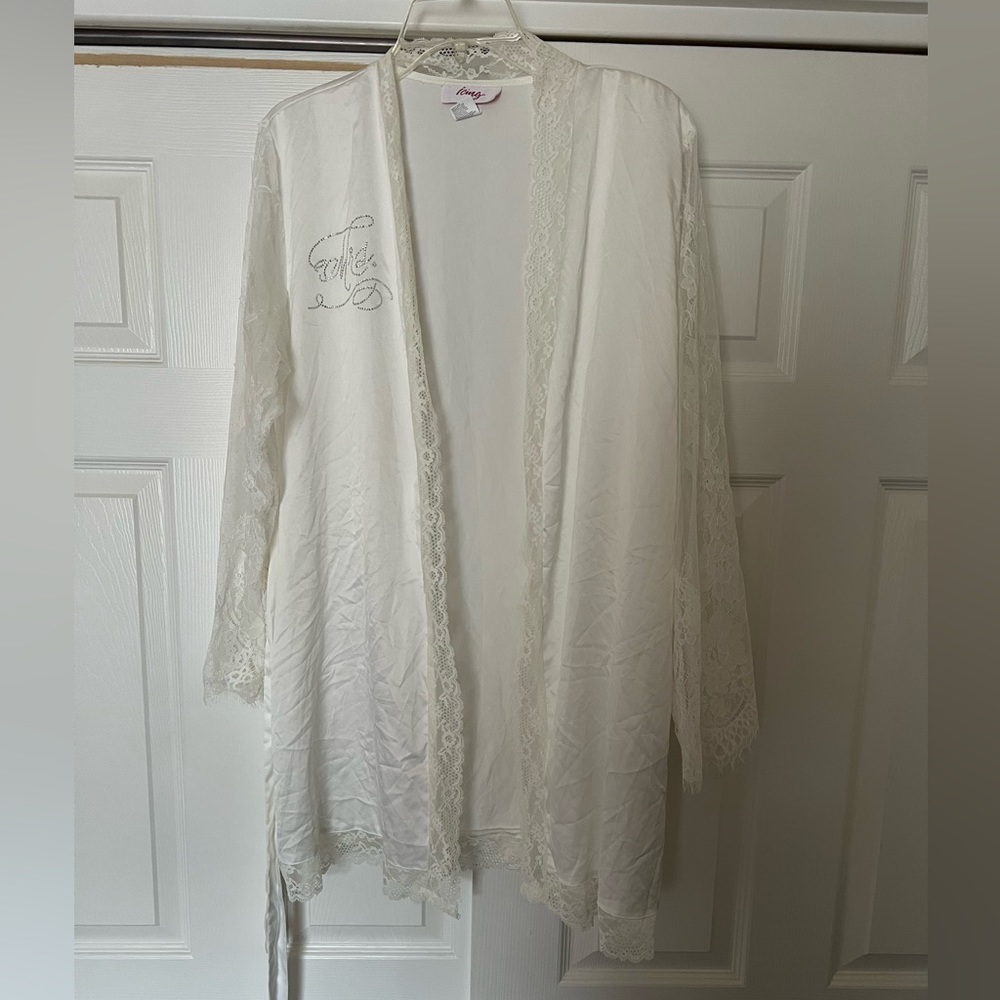 Mrs. Bridal Robe-Perfect for morning of Wedding!